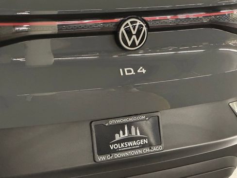 Certified 2023 Volkswagen ID.4 Pro S AWD/4WD image 33