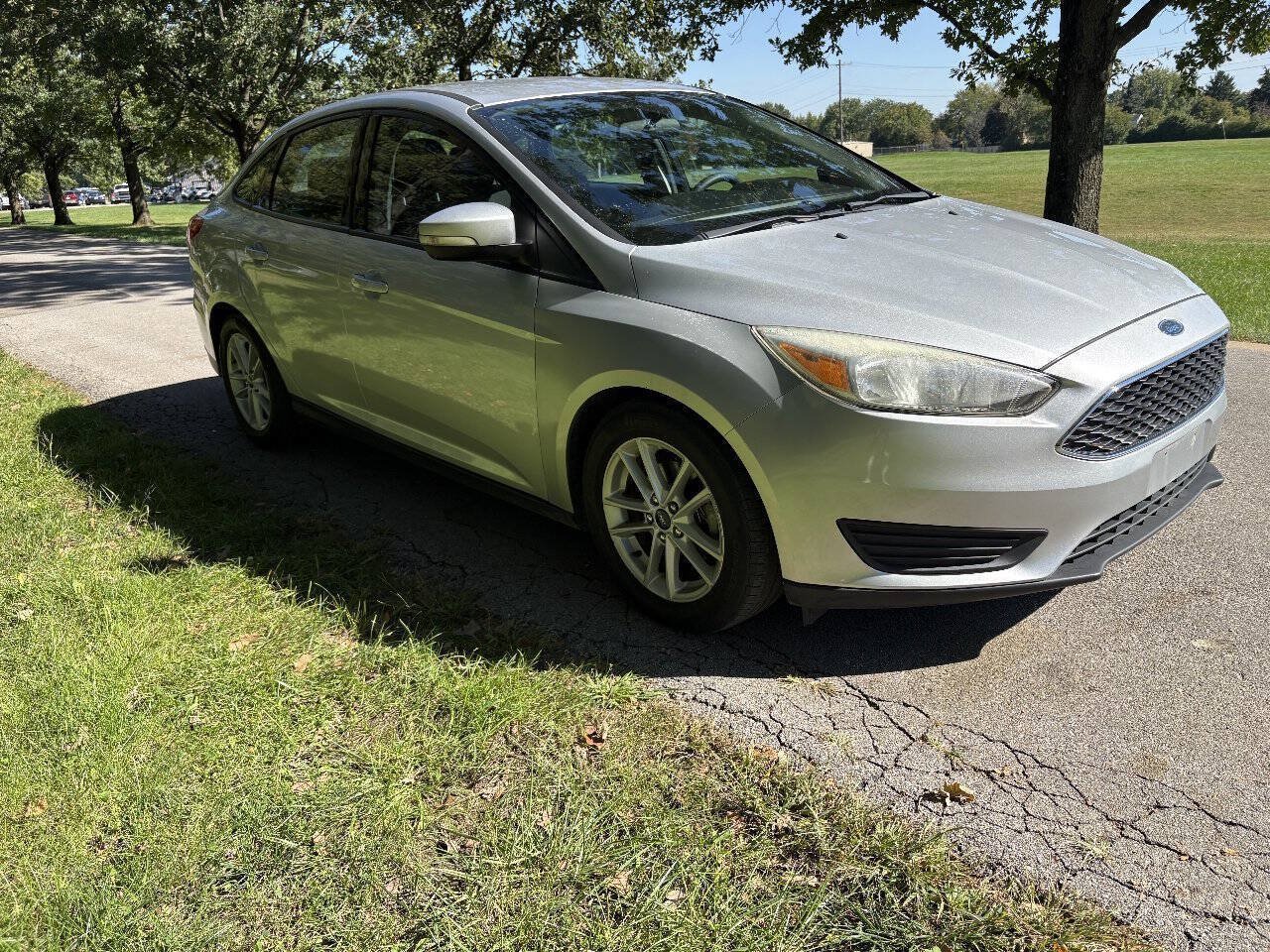 Used 2015 Ford Focus SE FWD image 13