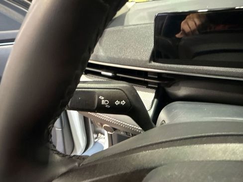 Used 2022 Ford Mustang Mach-E Select AWD/4WD image 93