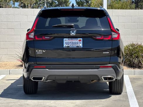 Certified 2025 Honda CR-V Sport Touring image 9