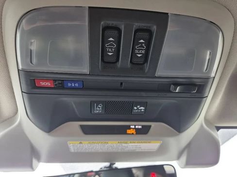Used 2018 Subaru Crosstrek 2.0i Limited AWD/4WD image 26