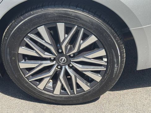 Used 2026 Nissan Altima 2.5 SV FWD image 26
