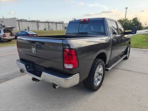 Used 2015 RAM 1500 Lone Star RWD image 6