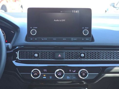 Used 2025 Honda Civic Sport image 18