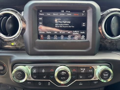 Used 2021 Jeep Gladiator Rubicon w/ LED Lighting Group image 57