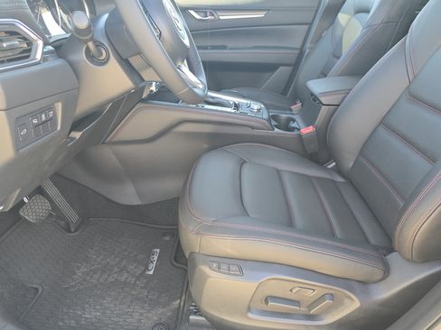 New 2025 MAZDA CX-5 Carbon Edition image 8