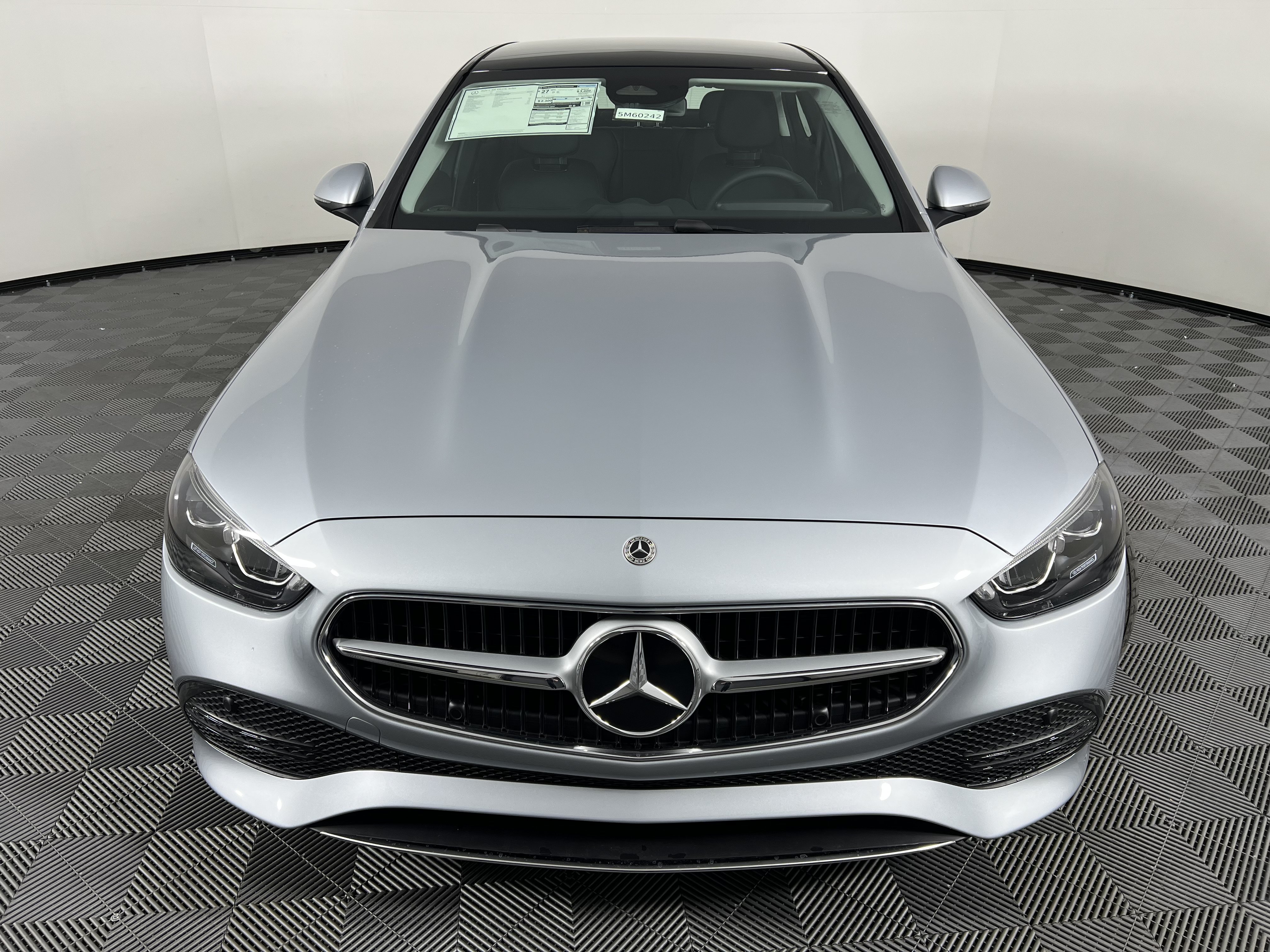 Used 2026 Mercedes-Benz C 300 4MATIC Sedan image 4
