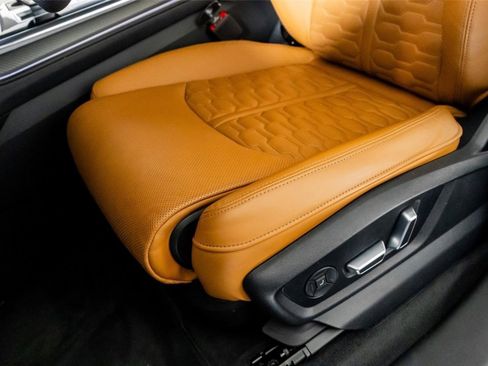 Used 2025 Audi RS Q8 performance image 28