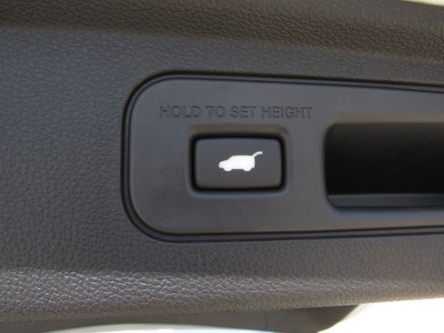 New 2026 Honda Odyssey Touring image 13