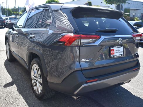 Certified 2021 Toyota RAV4 Limited AWD/4WD image 3