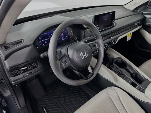 Certified 2025 Honda Accord SE image 24