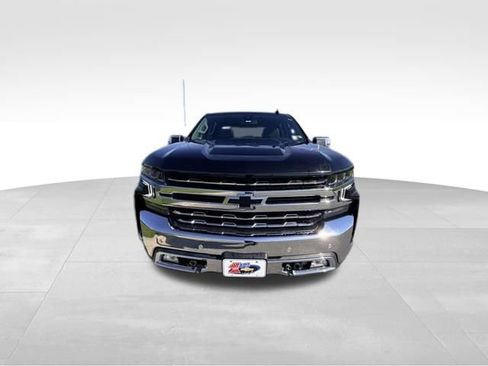Used 2021 Chevrolet Silverado 1500 LTZ w/ LTZ Premium Package AWD/4WD image 3