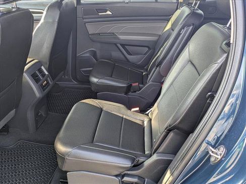 Used 2023 Volkswagen Atlas SE w/ Panoramic Sunroof Package FWD image 13