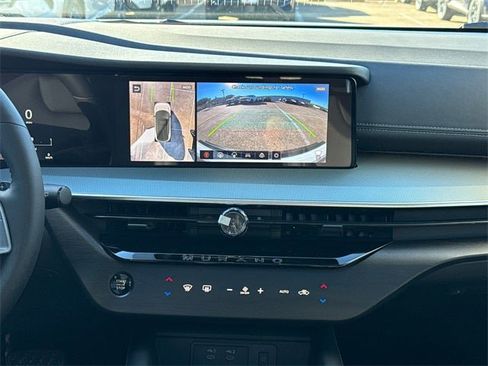 New 2026 Nissan Murano SL image 15