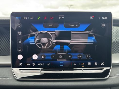 New 2026 Volkswagen Tiguan SE R-Line AWD/4WD image 19