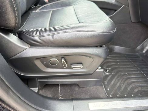 Certified 2020 Ford Explorer Limited RWD image 14