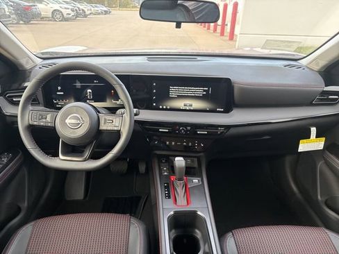 New 2026 Nissan Kicks SR w/ SR Premium Package AWD/4WD image 10