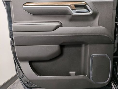 Used 2022 Chevrolet Silverado 1500 RST image 22