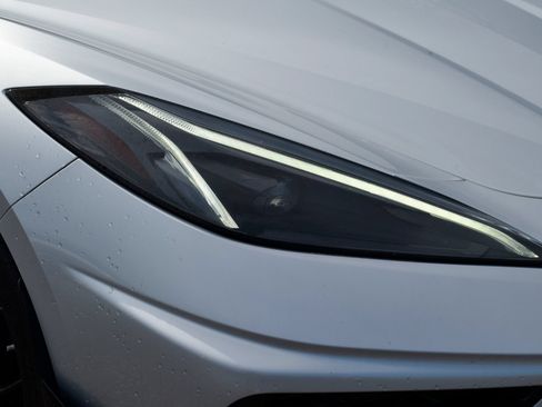 Used 2020 Chevrolet Corvette Stingray Premium Cpe w/ 3LT Preferred Equipment Group RWD image 21