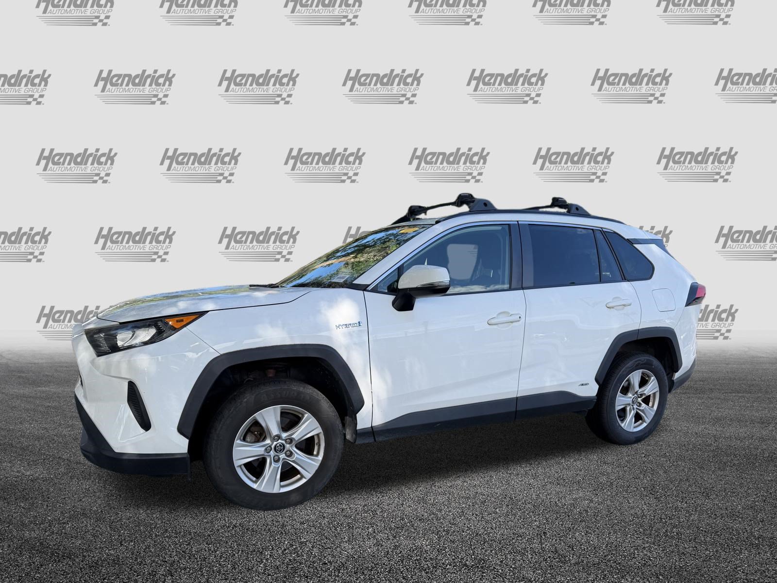 Used 2019 Toyota RAV4 LE AWD/4WD image 6