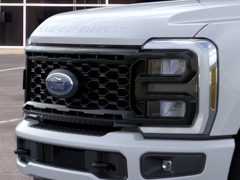 New 2026 Ford F250 XL w/ STX Appearance Package AWD/4WD image 39