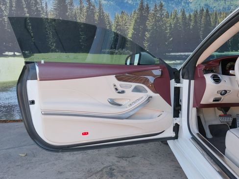 Used 2019 Mercedes-Benz S 560 Sedan image 11