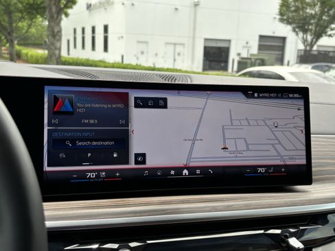 Certified 2025 BMW X5 M60i AWD/4WD image 23