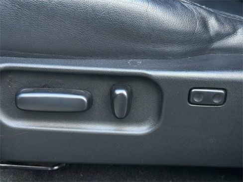 Used 2022 Toyota Tacoma TRD Off-Road w/ Technology Package image 29