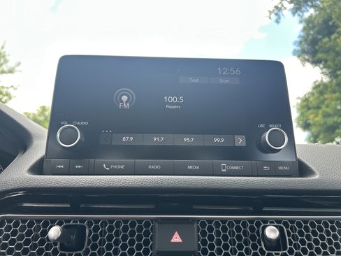 Used 2025 Honda Civic Sport image 13