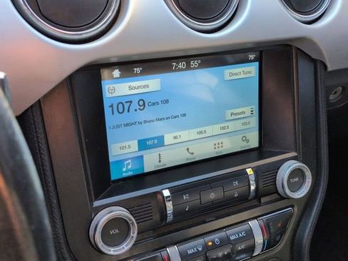 Used 2017 Ford Mustang Premium image 17