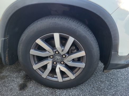 Used 2021 Honda Pilot EX image 7