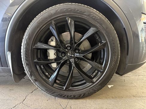 Used 2026 Tesla Model Y Long Range image 23