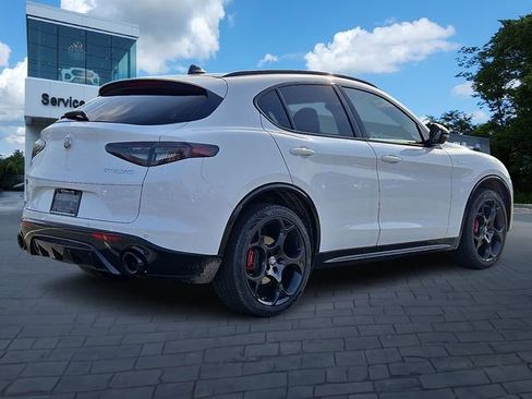 New 2026 Alfa Romeo Stelvio Sprint AWD/4WD image 3