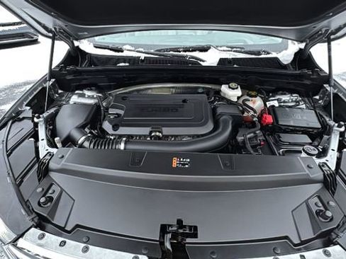 Used 2023 Buick Envision Avenir image 35