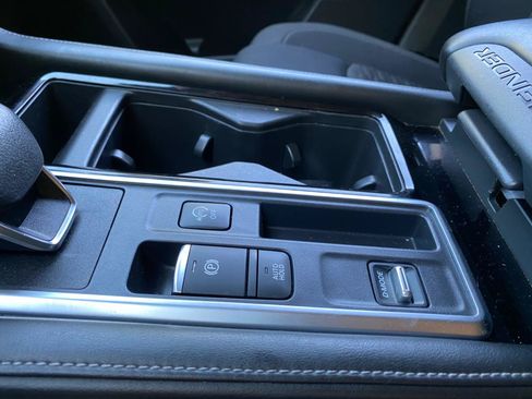 Used 2016 Mercedes-Benz GLE 350 4MATIC image 60