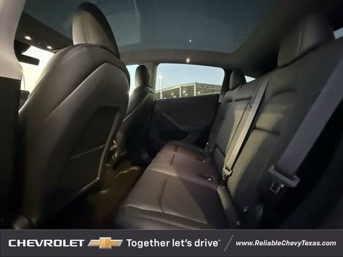 Used 2025 Tesla Model Y Performance AWD/4WD image 25