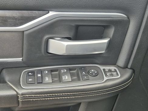 Certified 2024 RAM 2500 Big Horn AWD/4WD image 8