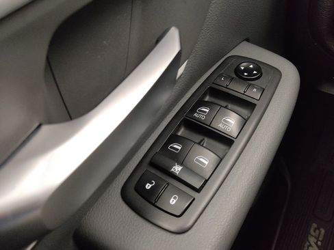 Used 2021 RAM 1500 Big Horn AWD/4WD image 27
