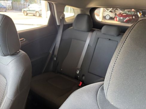 Used 2025 Kia Sportage LX image 39