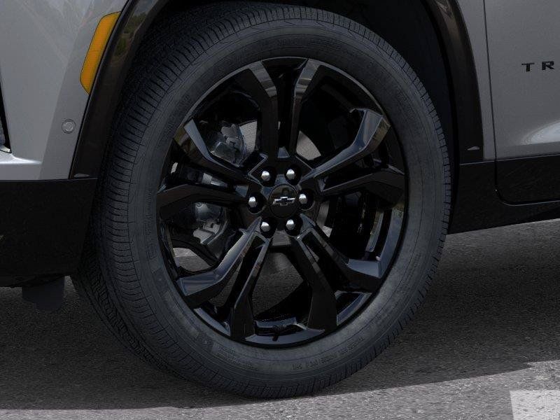New 2027 Chevrolet Traverse RS w/ LPO, Floor Liner Package FWD image 9