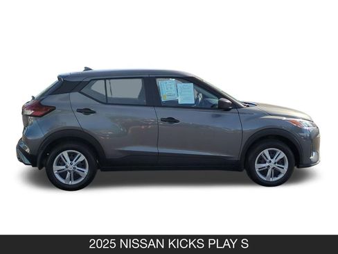Used 2025 Nissan Kicks Play S FWD image 6