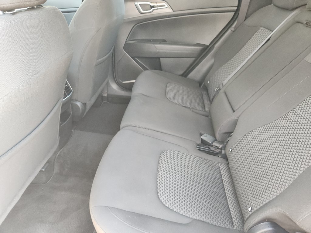 Certified 2024 Kia Sportage LX FWD image 32