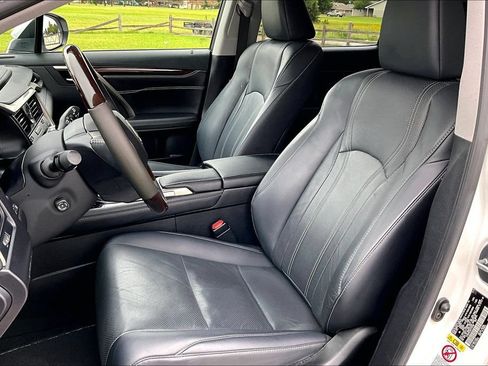 Used 2019 Lexus RX 350 AWD w/ Navigation Package image 24