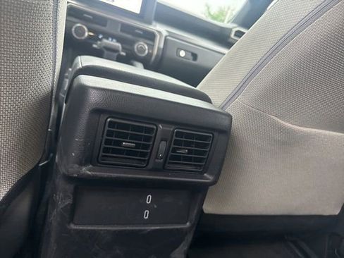 Used 2025 Toyota 4Runner SR5 AWD/4WD image 15