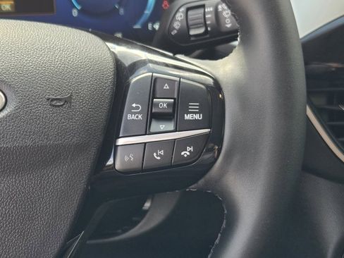 Used 2022 Ford Escape SEL w/ Technology Package image 30