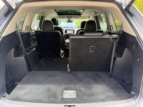 Used 2024 Volkswagen Atlas SE FWD image 17