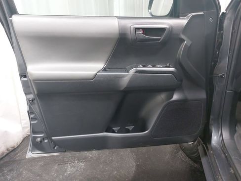 Used 2023 Toyota Tacoma SR image 67