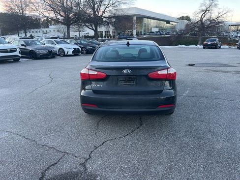 Used 2016 Kia Forte LX image 4