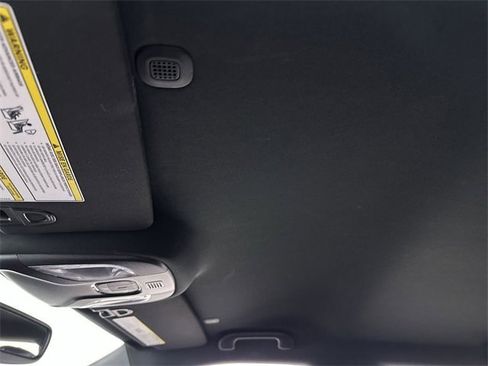 Used 2024 Jeep Compass Latitude image 19