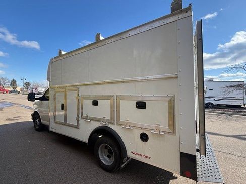 New 2026 Chevrolet Express 3500 w/ Power Convenience Package RWD image 23